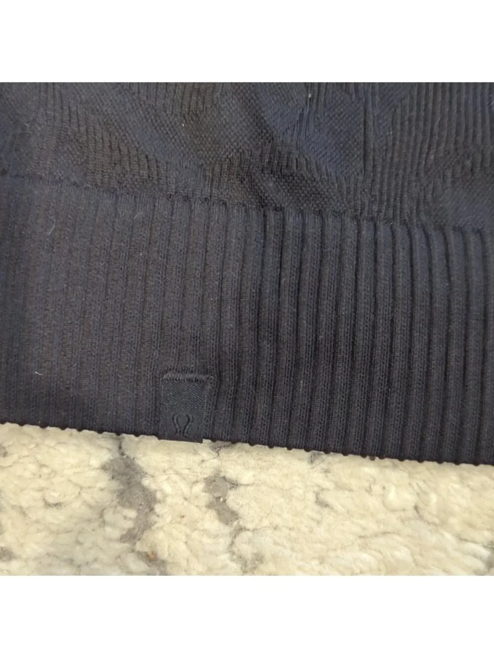 Lululemon Rest Less Pullover Black / Black